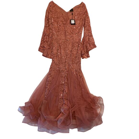 Miusol Pink Lace Maxi Dress - Picture 4 of 16